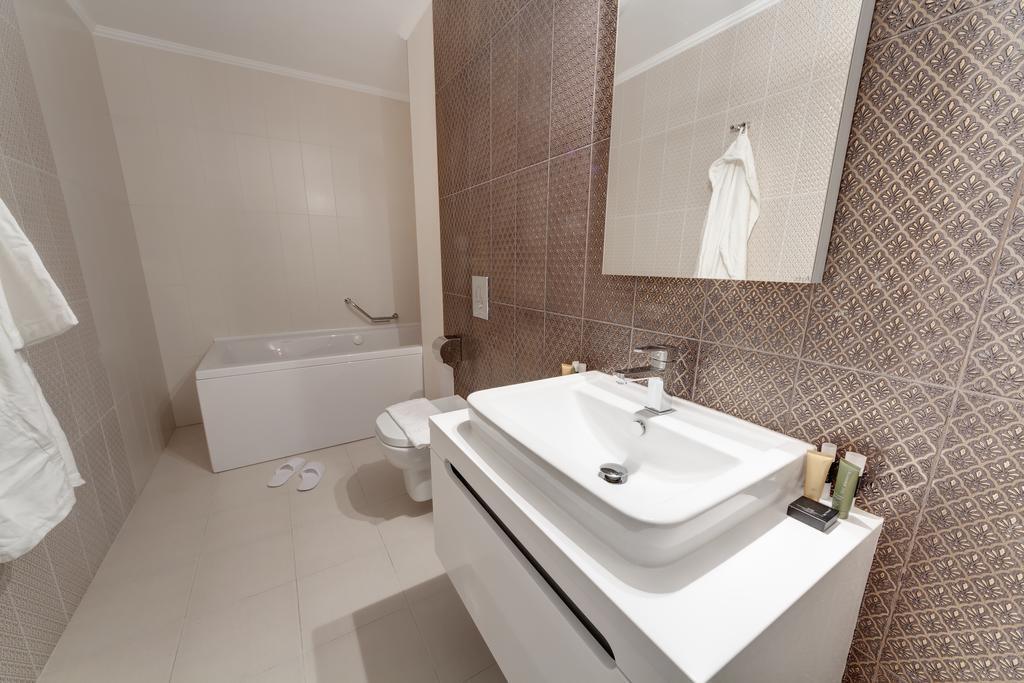 Boutique Hotel Diama Mratin Phòng bức ảnh