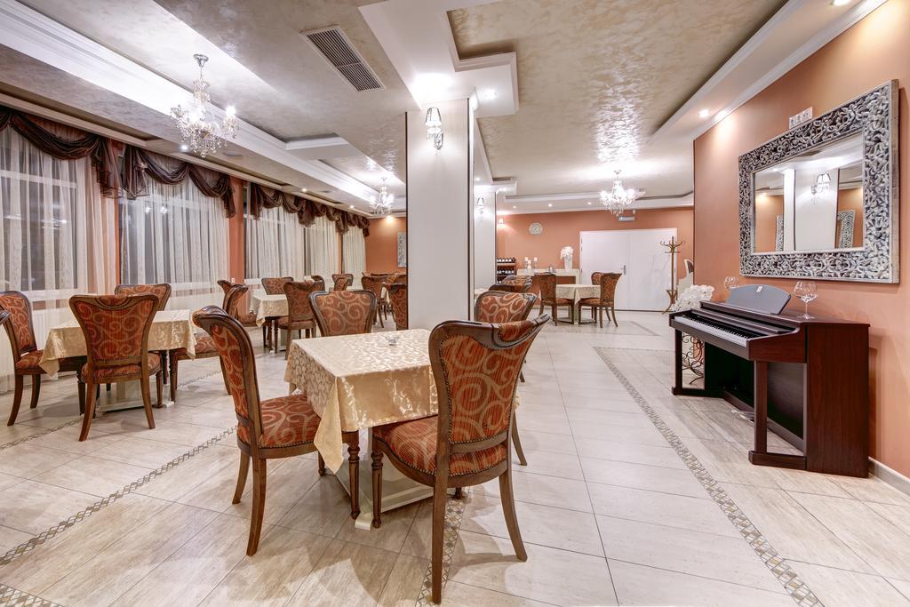 Boutique Hotel Diama Mratin Ngoại thất bức ảnh